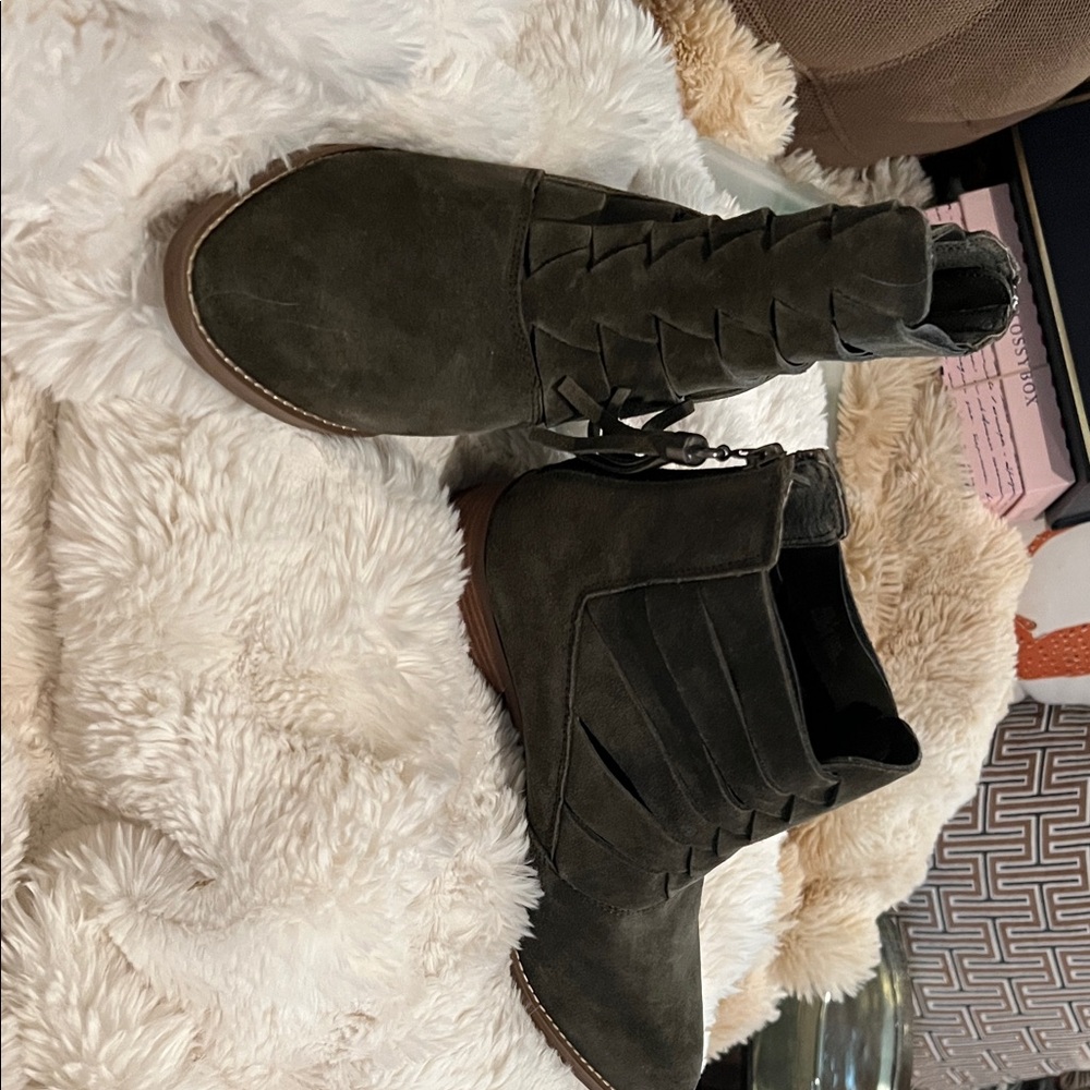Chic Olive Ankle Booties